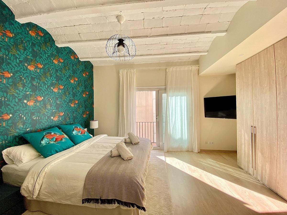 Abbott Apartment - 1 Min From The Beach - 100M2 - Sleeps 8 Sitges Exteriör bild