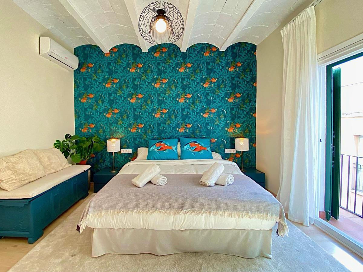 Abbott Apartment - 1 Min From The Beach - 100M2 - Sleeps 8 Sitges Exteriör bild